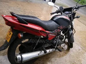 Hero-Honda Glamour 2007 Motorbike (Used)