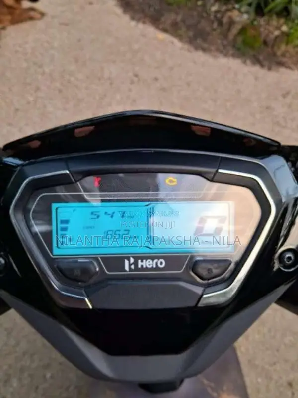 Hero Xoom 2025 Motorbike (Used)