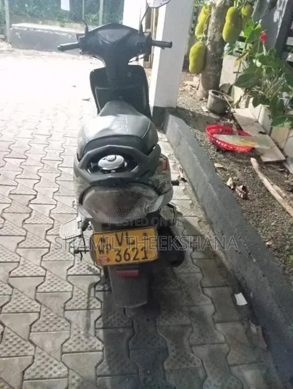 TVS Scooty Streak 2010 Motorbike (Used)