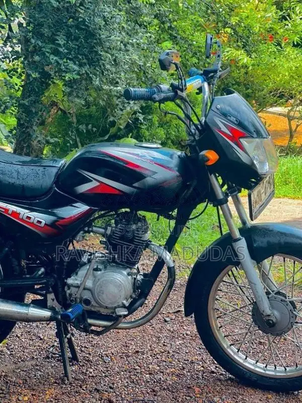Bajaj CT-100 2004 Motorbike (Used)