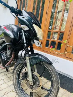 Hero-Honda Hunk 2009 Motorbike (Used)