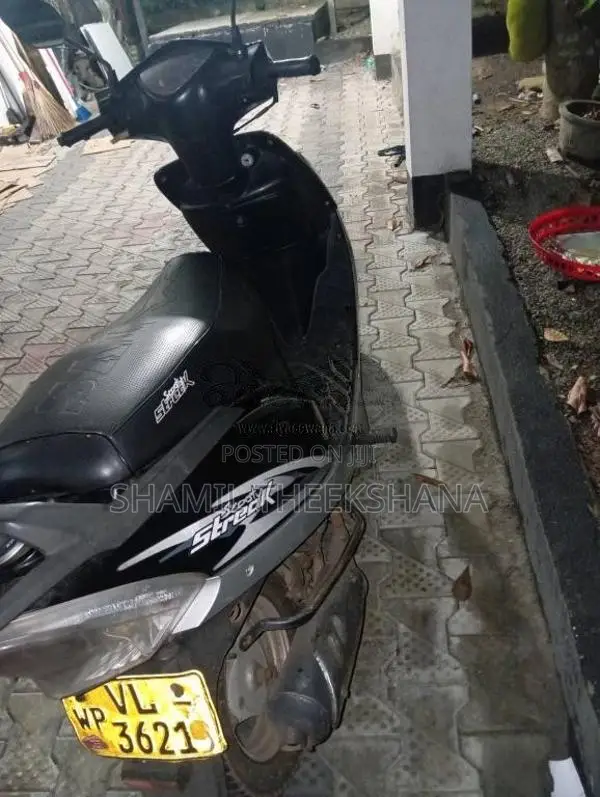 TVS Scooty Streak 2010 Motorbike (Used)