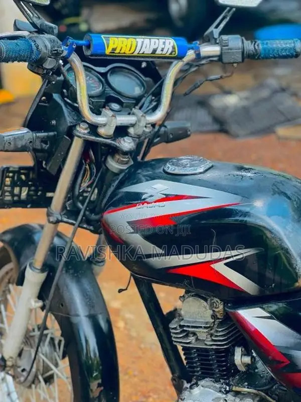 Bajaj CT-100 2004 Motorbike (Used)