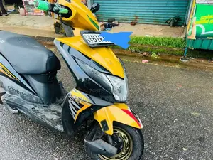 Honda Dio 2019 Motorbike (Used)