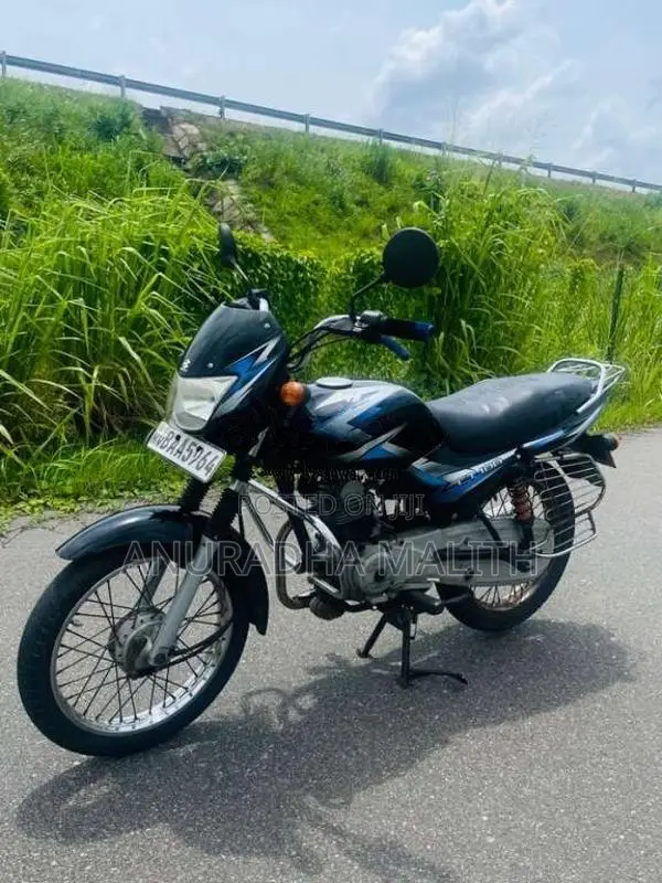 Bajaj CT-100 2013 Motorbike (Used)