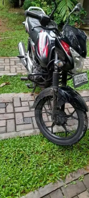 Bajaj Discover 2016 Motorbike (Used)