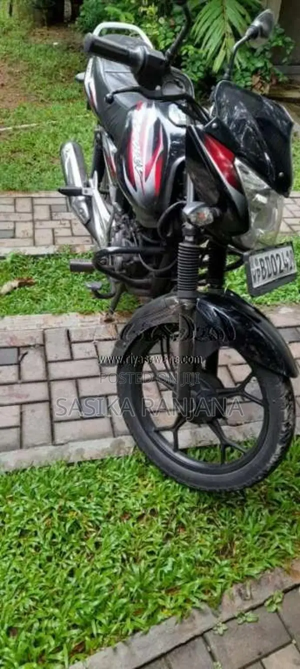 Bajaj Discover 2016 Motorbike (Used)