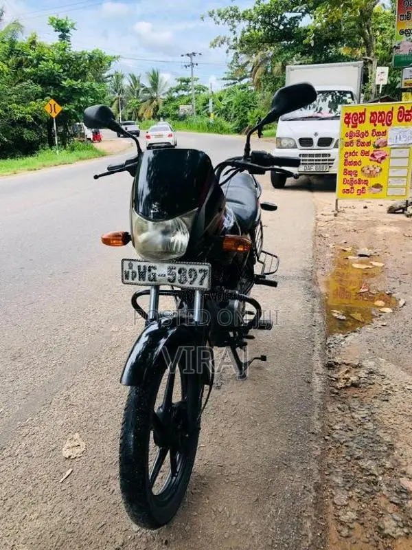 Bajaj Platina 125 2010 Motorbike (Used)