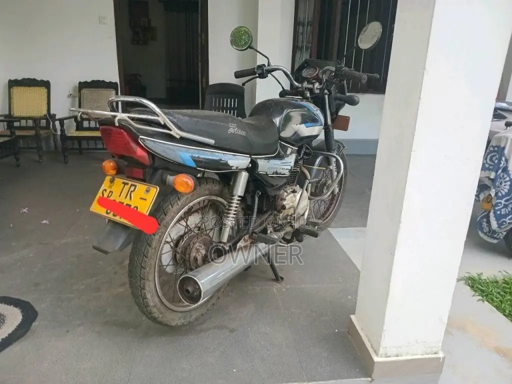 Bajaj CT-100 2007 Motorbike (Used)