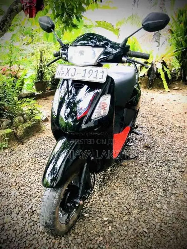 Hero Pleasure 2012 Motorbike (Used)