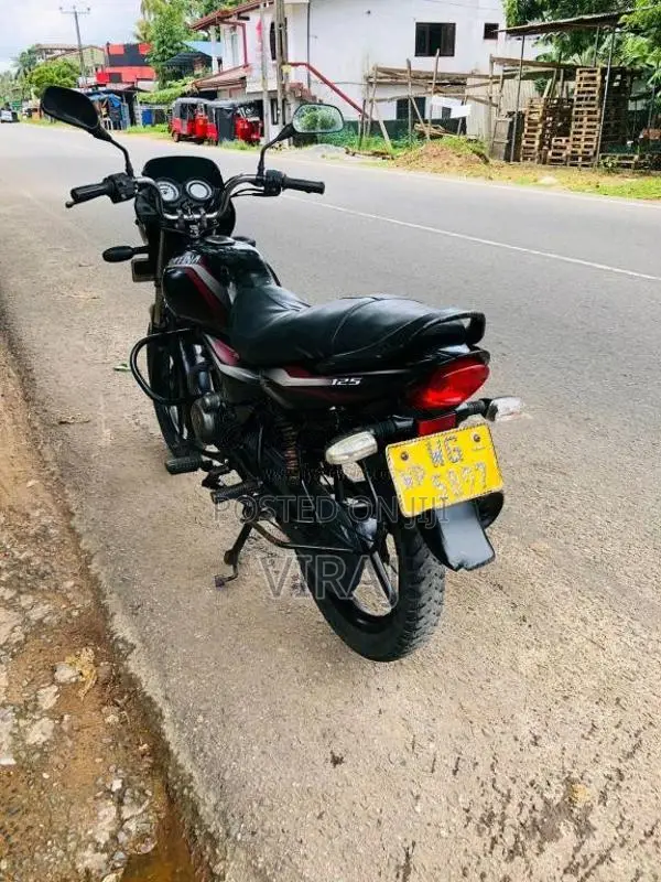 Bajaj Platina 125 2010 Motorbike (Used)