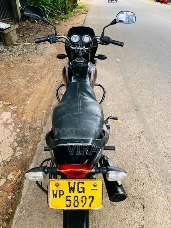 Bajaj Platina 125 2010 Motorbike (Used)