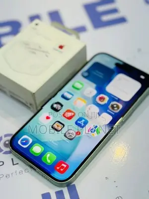 Apple iPhone 15 128GB (Used)