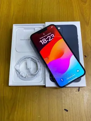 Apple iPhone 13 (Used)