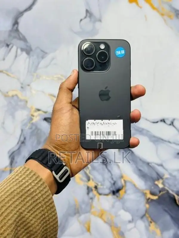 Apple iPhone 15 Pro (Used)