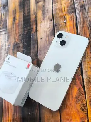 Apple iPhone 13 (Used)