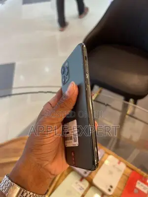 Apple iPhone 11 Pro (Used)