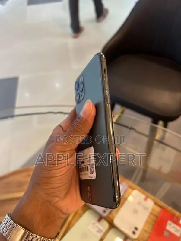 Apple iPhone 11 Pro (Used)