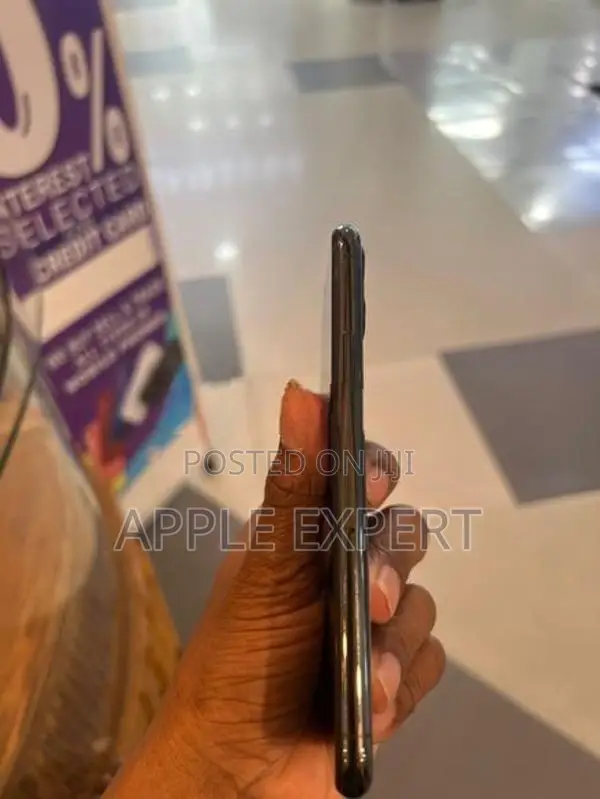Apple iPhone 11 Pro (Used)