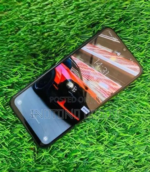 Samsung Galaxy A50 (Used)