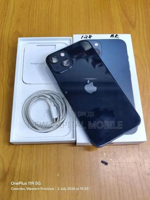 Apple iPhone 13 (Used)
