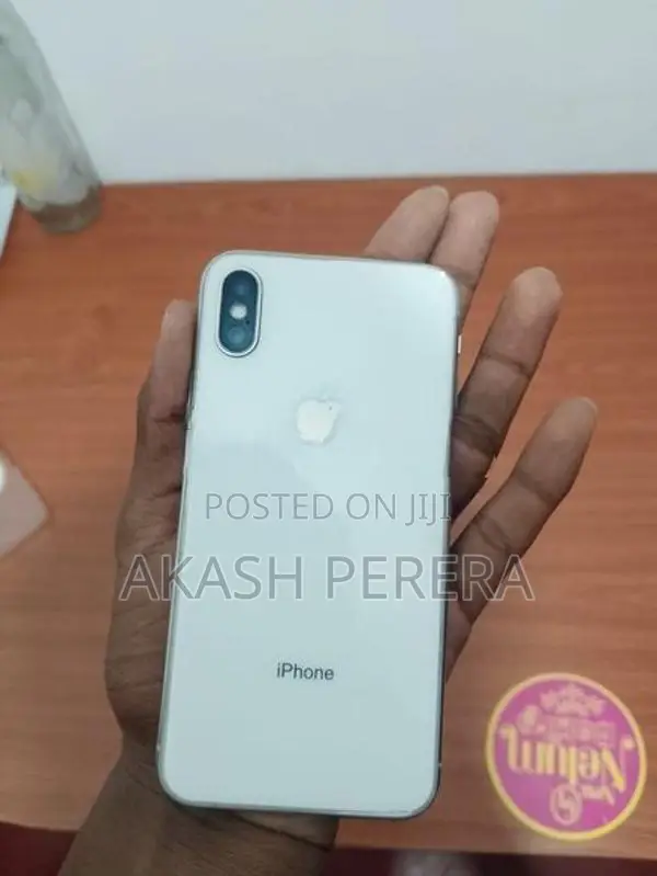 Apple iPhone X (Used)
