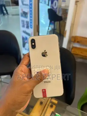 Apple iPhone XS (Used)