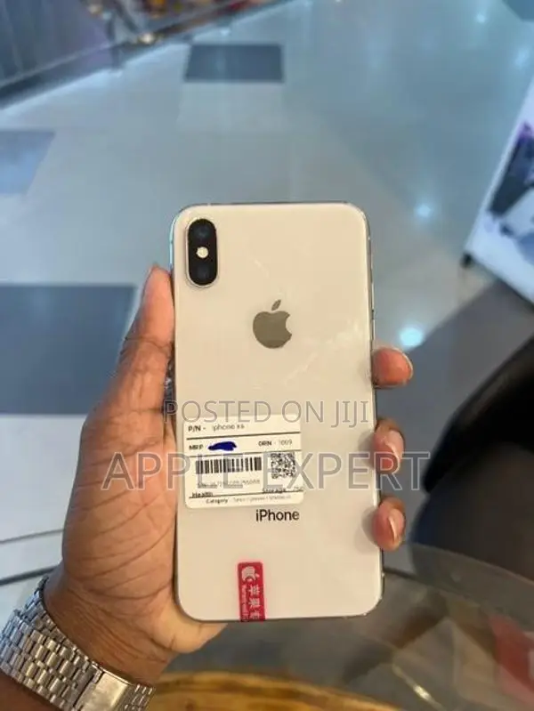 Apple iPhone XS (Used)