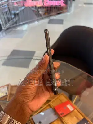 Apple iPhone 11 Pro (Used)