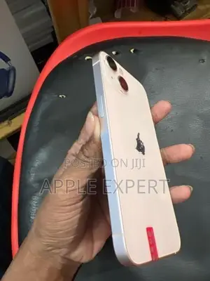 Apple iPhone 13 (Used)