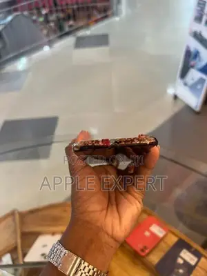 Apple iPhone XS (Used)