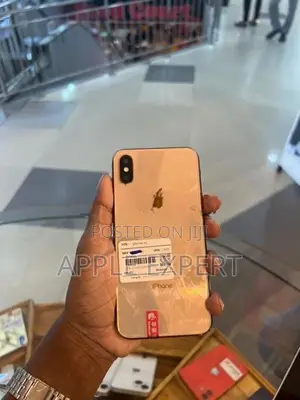 Apple iPhone XS (Used)