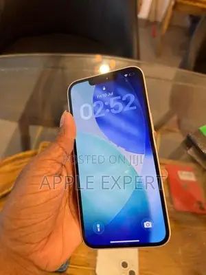 Apple iPhone 13 (Used)