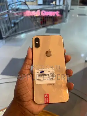 Apple iPhone XS (Used)
