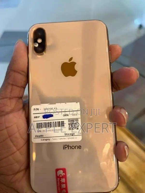 Apple iPhone XS (Used)