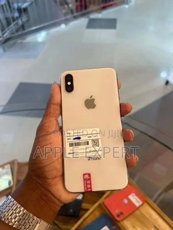 Apple iPhone XS (Used)