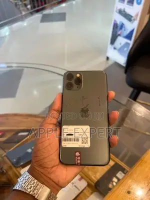 Apple iPhone 11 Pro (Used)