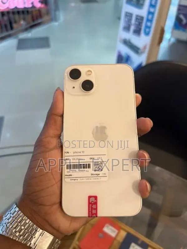 Apple iPhone 13 (Used)