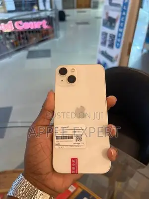 Apple iPhone 13 (Used)