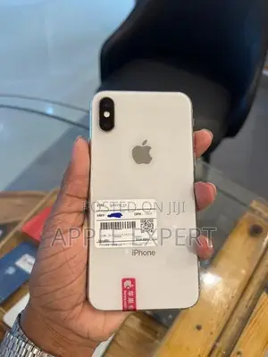 Apple iPhone XS (Used)