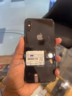 Apple iPhone XS (Used)