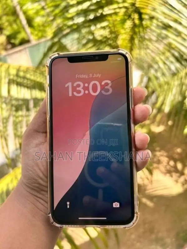 Apple iPhone XS (Used)