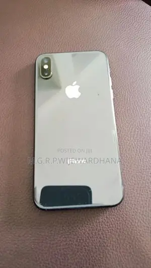 Apple iPhone X (Used)