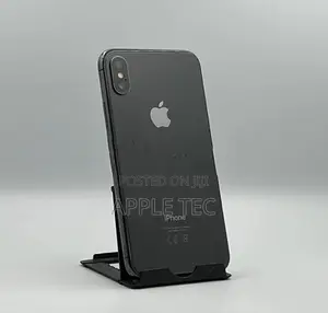 Apple iPhone X 64GB (Used)