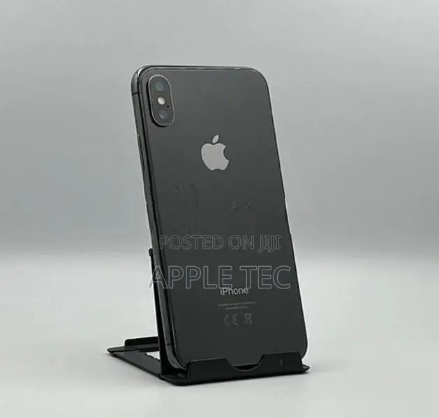 Apple iPhone X 64GB (Used)