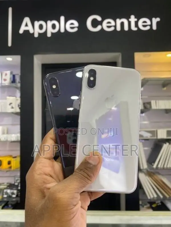 Apple iPhone X (Used)