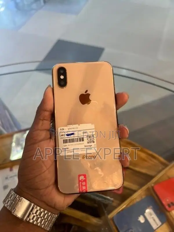 Apple iPhone XS (Used)