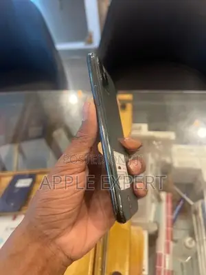 Apple iPhone 11 Pro (Used)