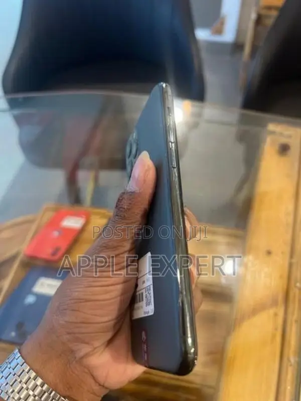 Apple iPhone 11 Pro (Used)