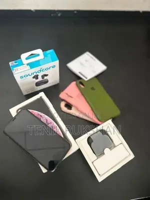 Apple iPhone XS (Used)
